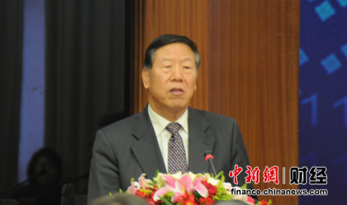 戴相龍:中國養(yǎng)老金儲(chǔ)備占GDP比例僅為2%(圖)