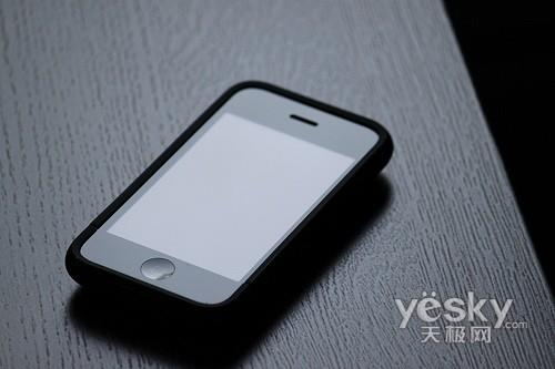 δٍ˚iPhone 3GS֙Cr