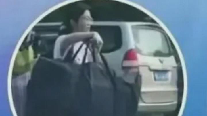 冒充“扁擔(dān)女孩”劉燕開(kāi)賬號(hào)！網(wǎng)警依法查處