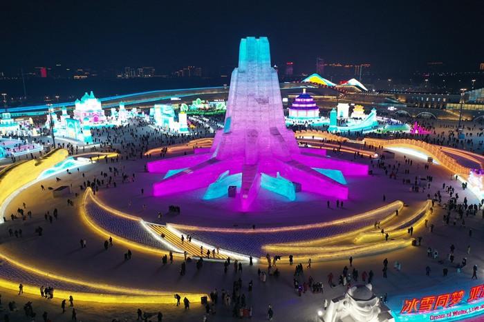人氣爆棚！第26屆哈爾濱冰雪大世界開園